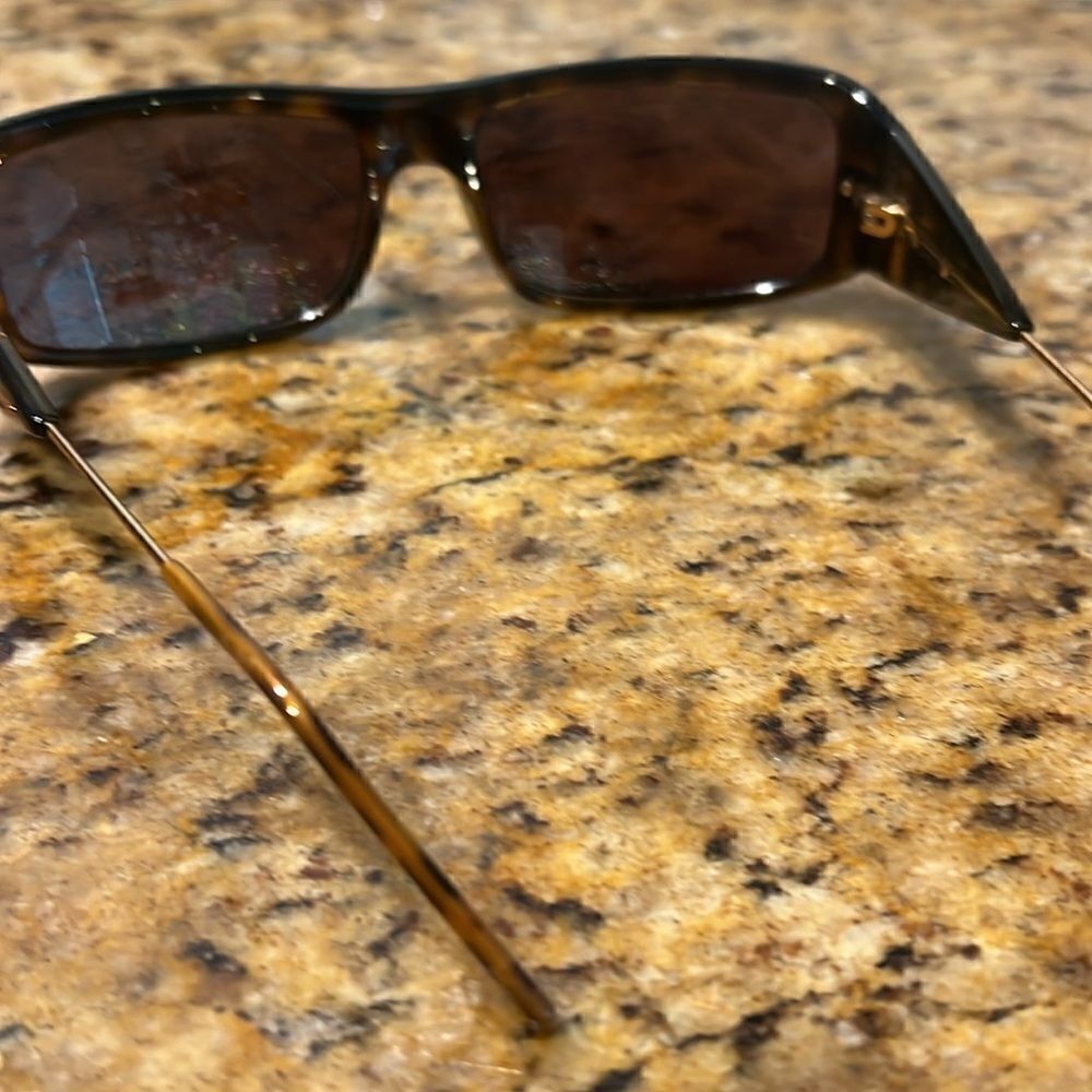 Vintage PRADA Sunglasses Never Worn, Need New Lenses - Beautiful Tortoise Shades - Picture 3 of 5